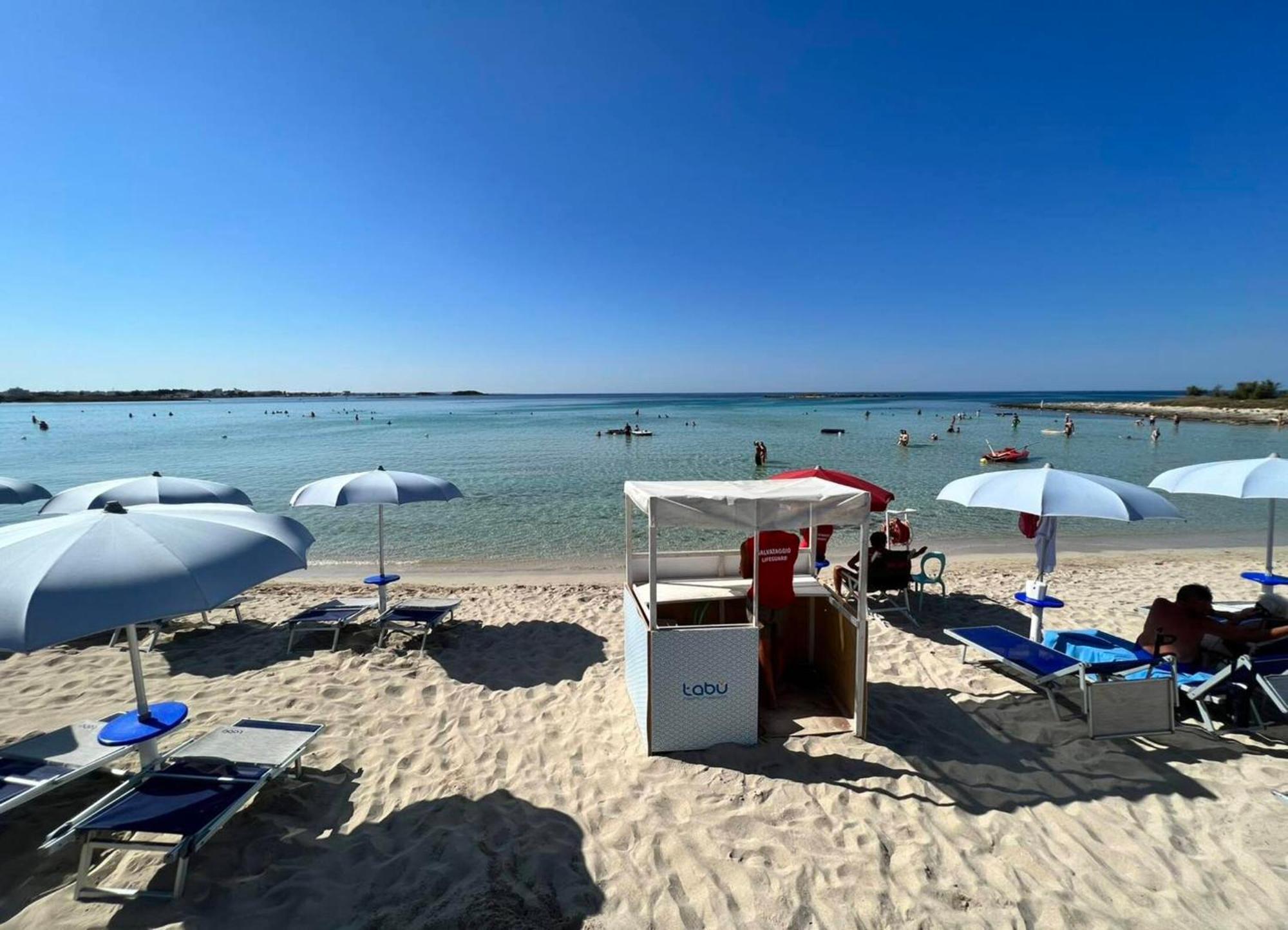 The Blue Panoramic Penthouse Villa Porto Cesareo Exteriör bild